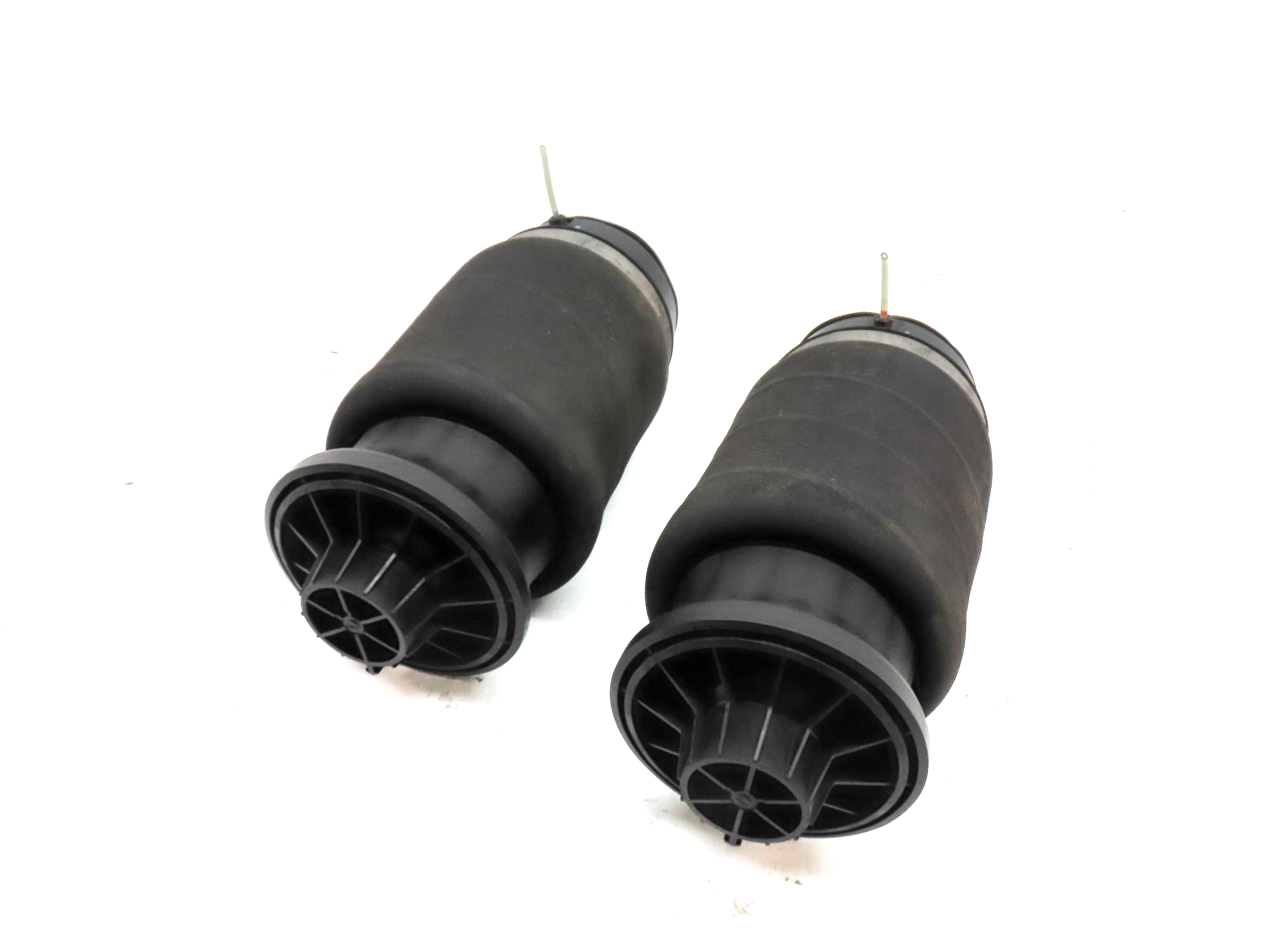 12-19 MERCEDES GL350 GL450 GL550 ML350 ML550 (W166 X166) REAR AIR SPRING SET-2 — exact item pictured